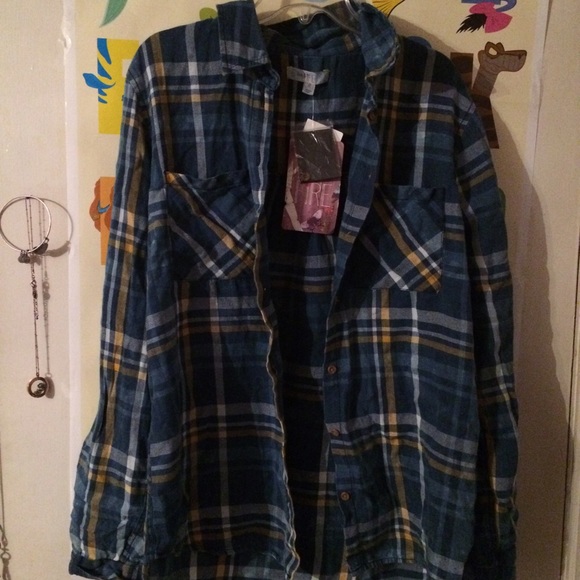Blue/Yellow/White ButtonUp Flannel