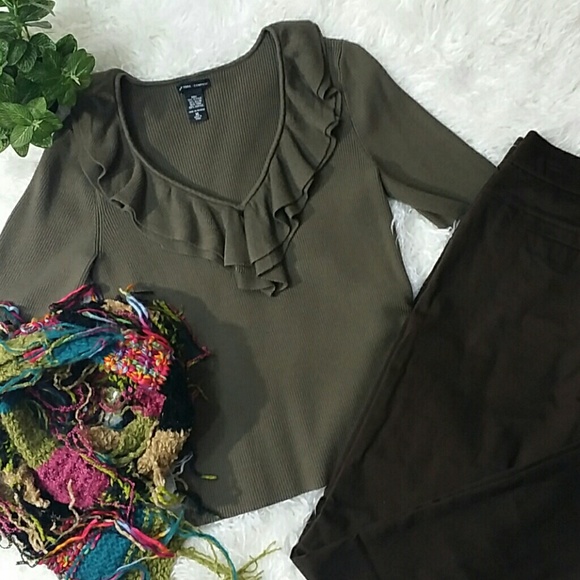 Taupe New York & Co Sweater (XL)