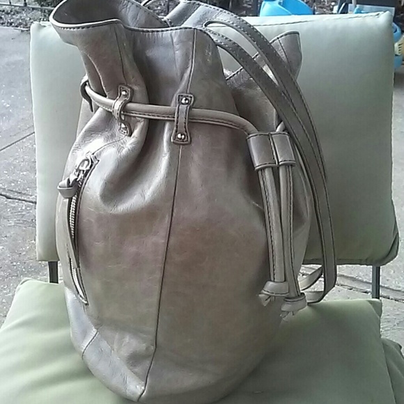 HOBO Handbags - Hobo International genuine leather shoulder bag