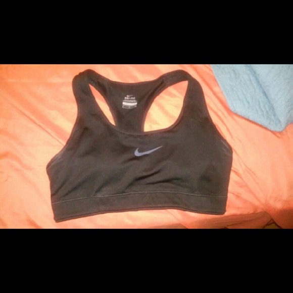 Nike sports bra