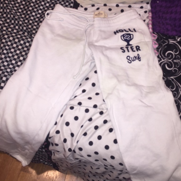 Hollister sweats - Picture 1 of 3