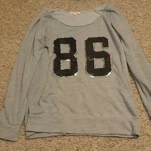 Loose fitting long sleeve