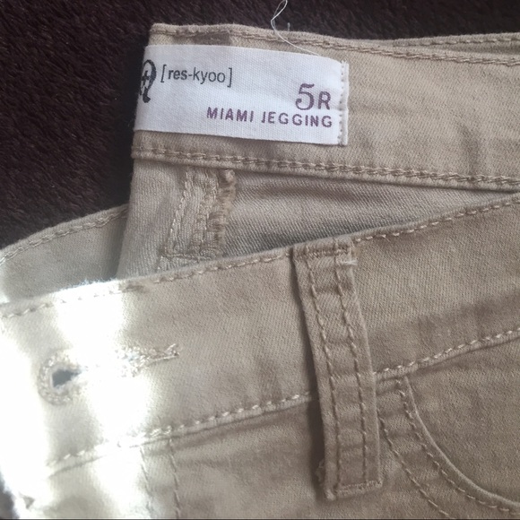 Khaki colored jeggings! - Picture 1 of 2