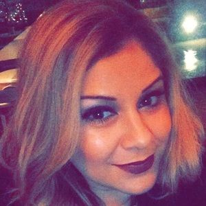 Meet your Posher, Araceli