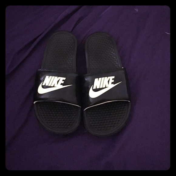Nike slides