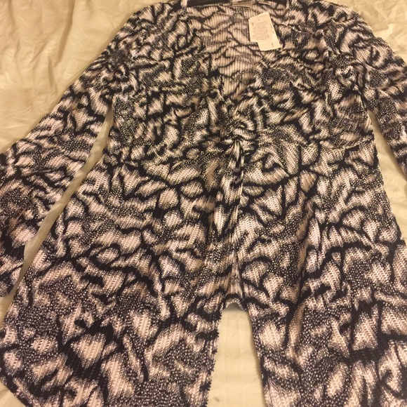 Chico top - Picture 3 of 3