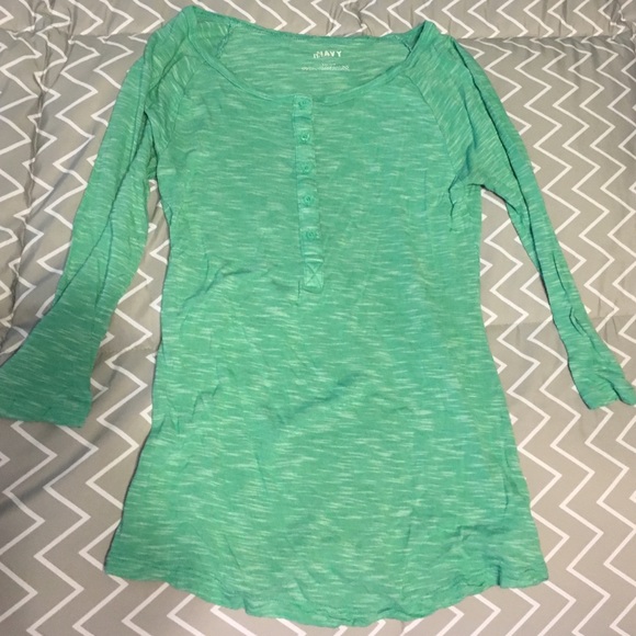 3/4 sleeved shirt