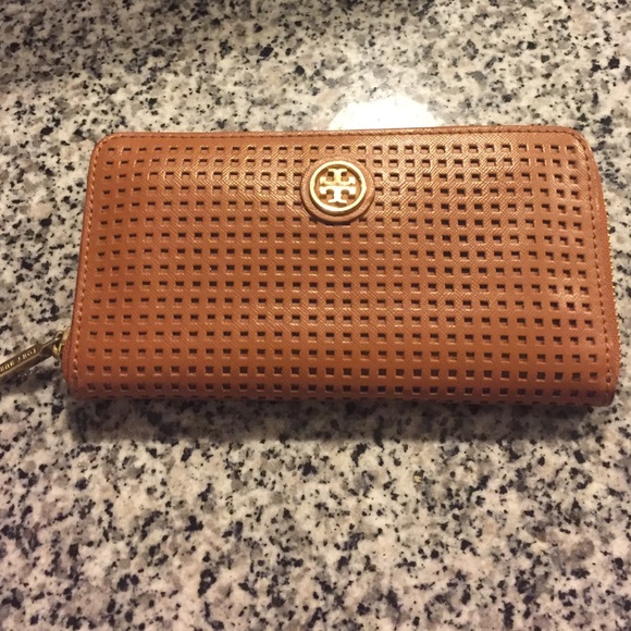 Tory Burch camel leather wallet