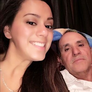 Meet your Posher, Yessica