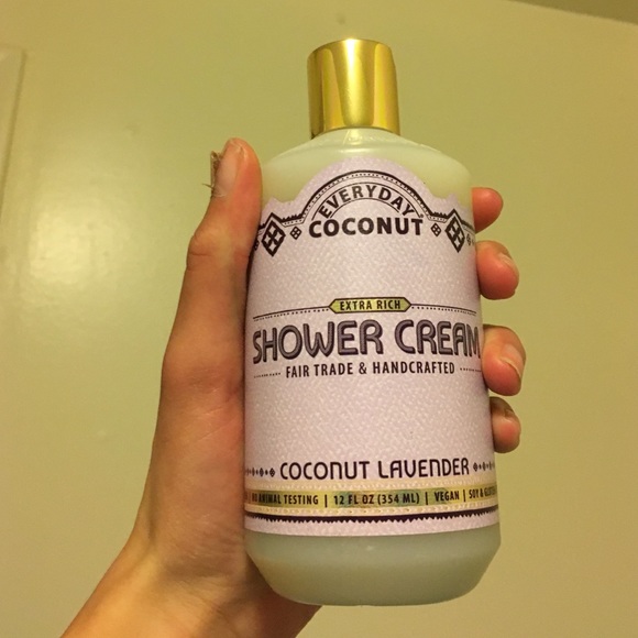 Handcrafted Everyday coconut shower cream