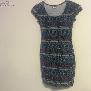 NWOT body con Aztec dress