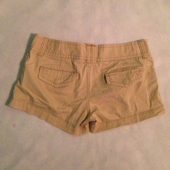 Shorts - Picture 3 of 3