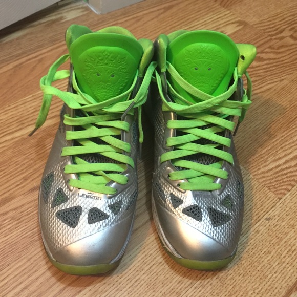 LeBron 8 P.S. - Picture 2 of 4