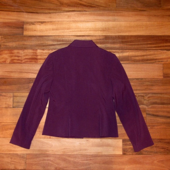 Calvin Klein plum blazer - Picture 2 of 3