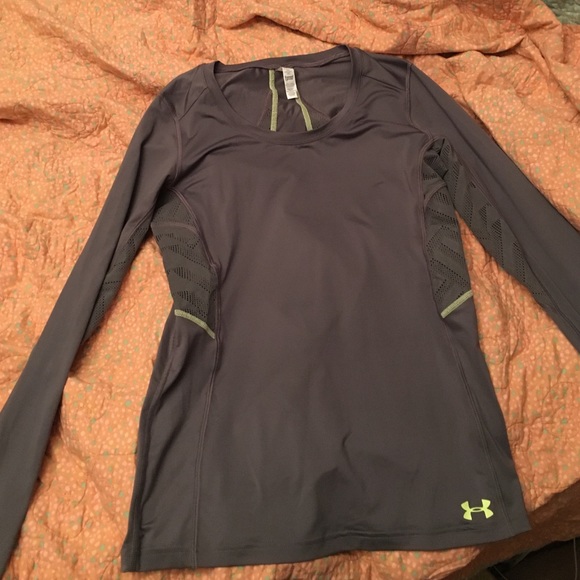 🔴SOLD🔴NWOT ico-chill under Armour long