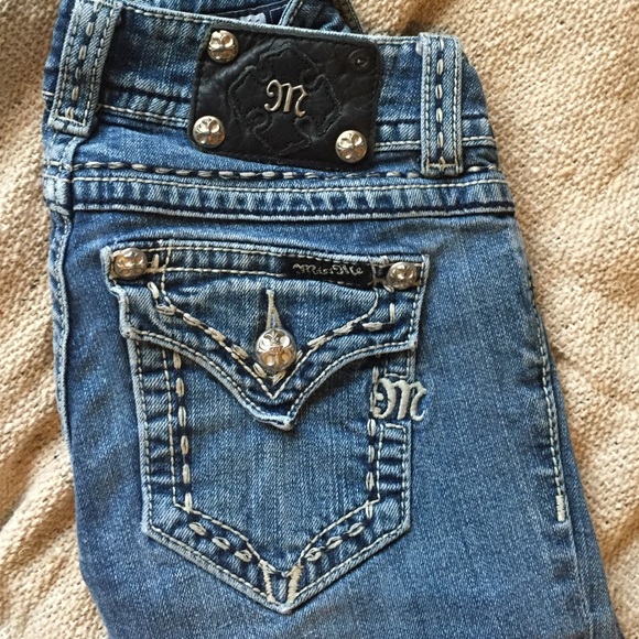 Light wash miss me jeans