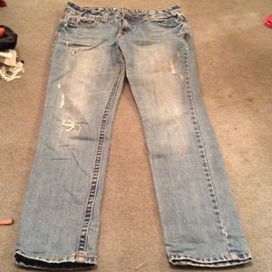 Boyfriend fit light washed ripped Jean
