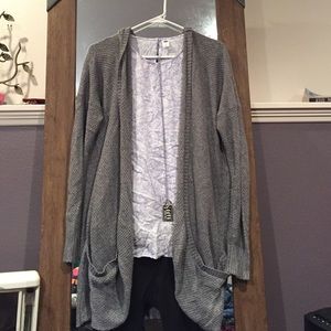 AE Cardigan