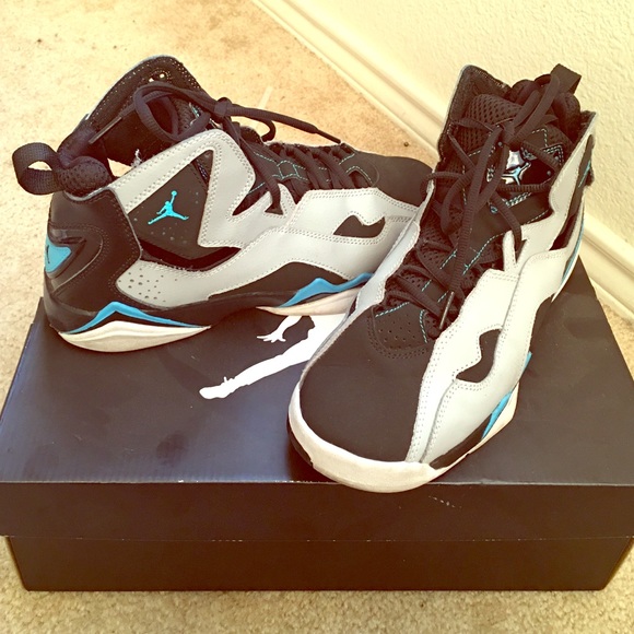 Jordan True Flight BG