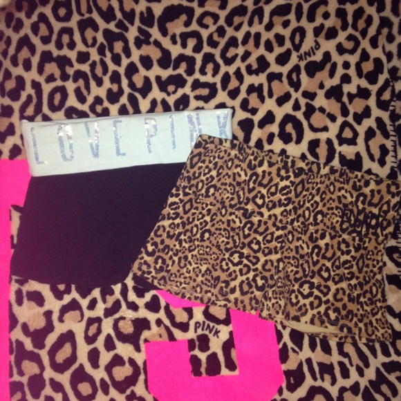 ✨VS PINK✨ Yoga Shorts Bundle