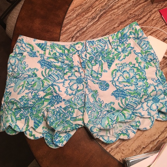 Lilly Pulitzer buttercup shorts