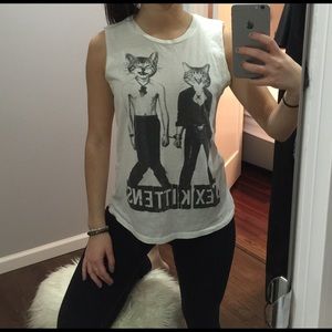 sex kittens sleeveless T-shirt