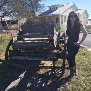 Meet your Posher, Teri