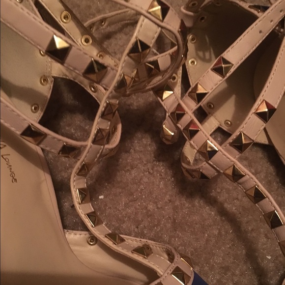 Heels - Picture 2 of 2