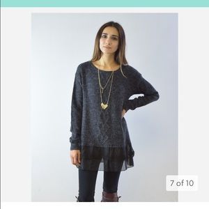 Sweater tunic w/lace bottom