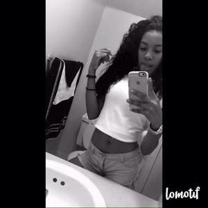 Meet your Posher, Nayely