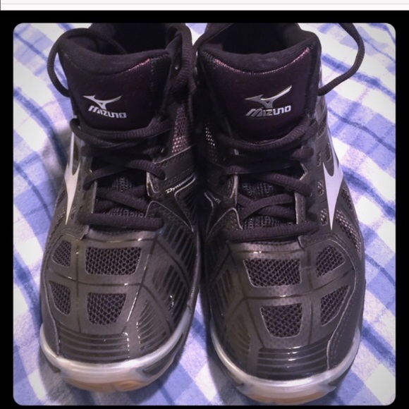Mizuno vb shoes