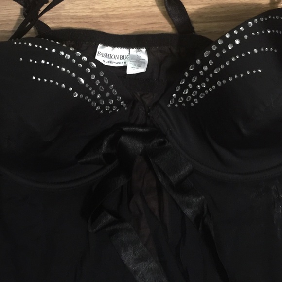 Sexy black nightie w rhinestones - Picture 3 of 4