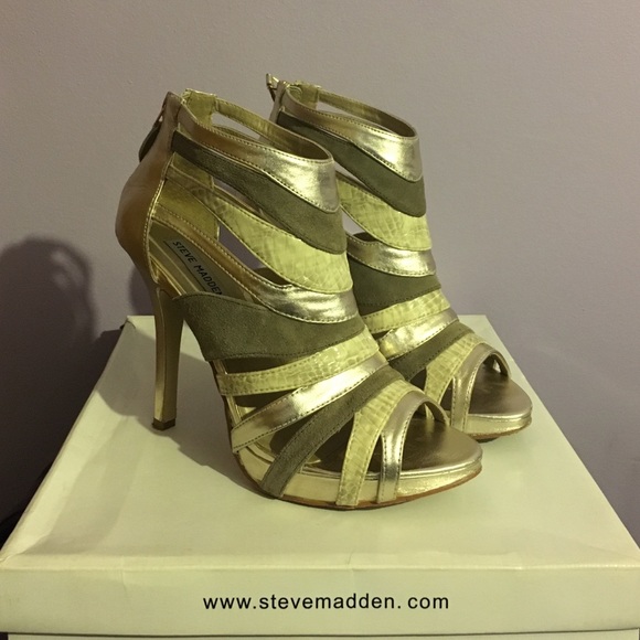 Open toe multi strap heel