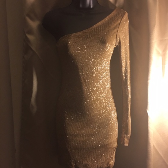 Guess dress - Picture 1 of 3