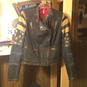 BNWOT Free People denim jacket size 2