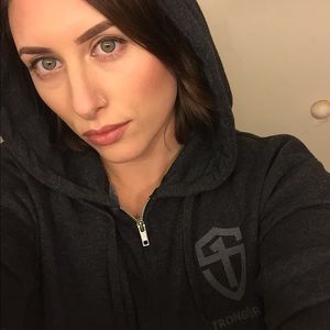 Meet your Posher, Brenna