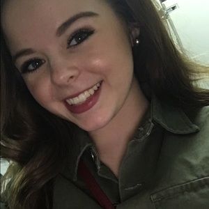 Meet your Posher, Abby