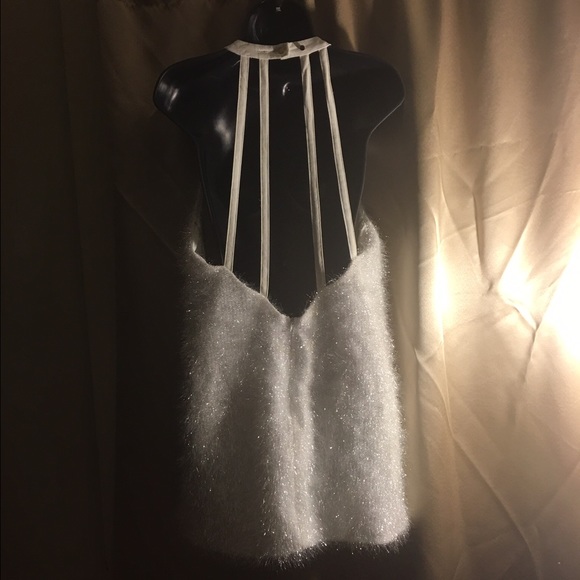 White dress - Picture 2 of 2