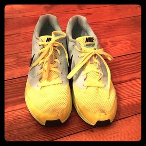 Nike fitsole sneakers