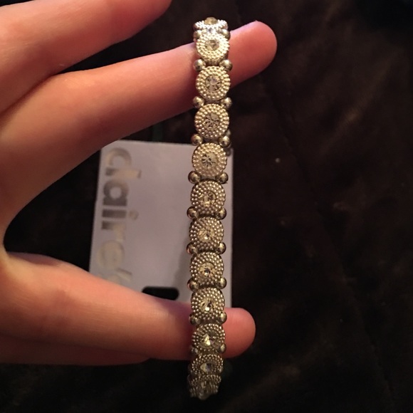Claire's headband