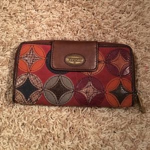 Explorer zip clutch Ladies Wallet
