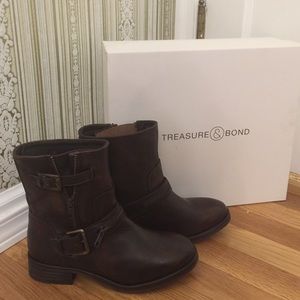 Treasure & Bond boots