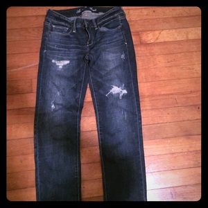 American eagle ripped skinny jeans