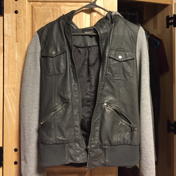 Urban Outfitters Members Only leather jacket