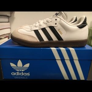 Brand new Adidas Samba Classic sneakers