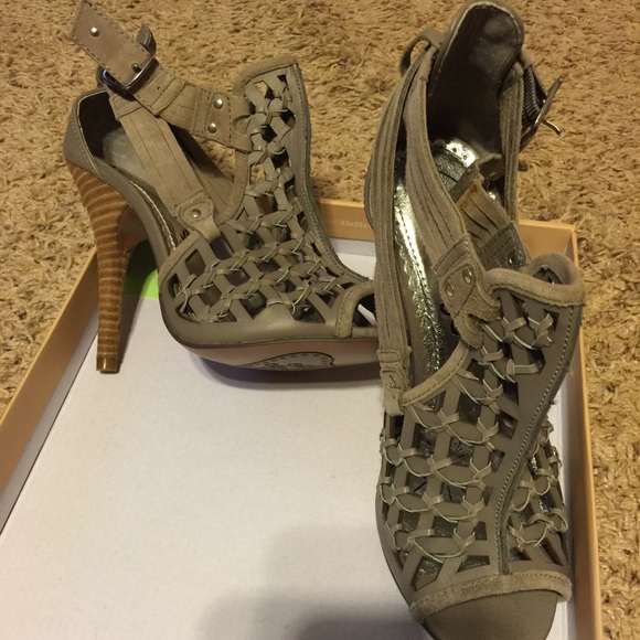 BRAND NEW.. No tags...Naughty monkey sandal pumps