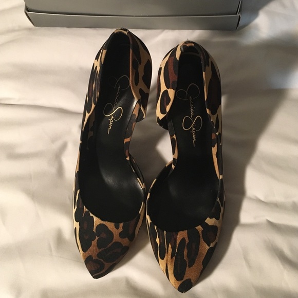 Jessica Simpson leopard heels