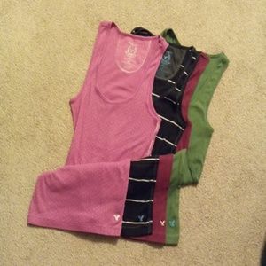Bndle/4 Amer. Eagle Tank Tops!