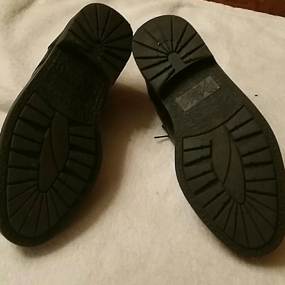 BLACK FORMAL SHOES - Picture 2 of 4