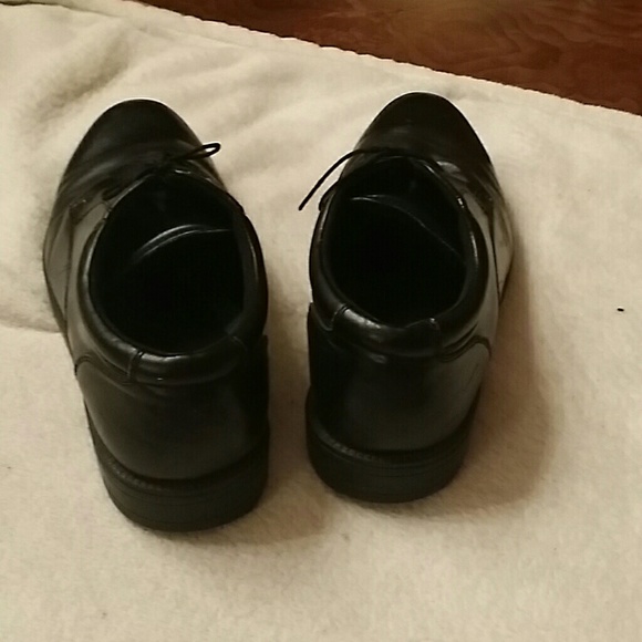BLACK FORMAL SHOES - Picture 3 of 4